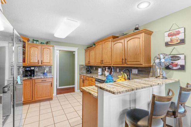 2729 N 24th Street, Ozark, MO 65721