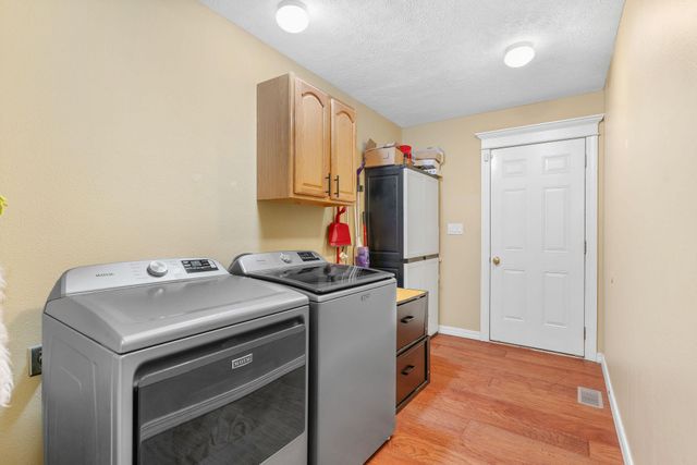 2729 N 24th Street, Ozark, MO 65721