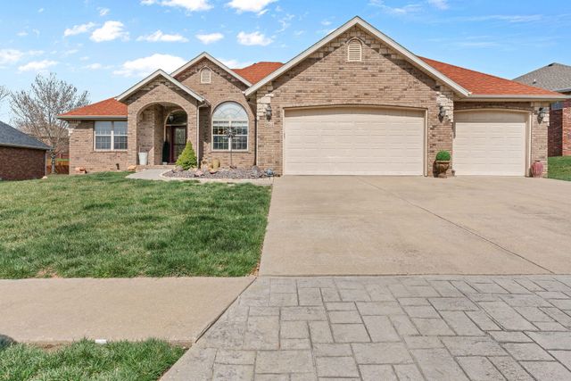 2729 N 24th Street, Ozark, MO 65721