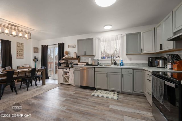 750 W Fern Avenue, Palmer, AK 99645