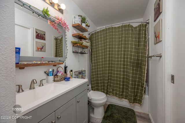 750 W Fern Avenue, Palmer, AK 99645