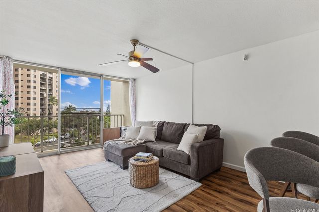 98-410 Koauka Loop 4J, Aiea, HI 96701