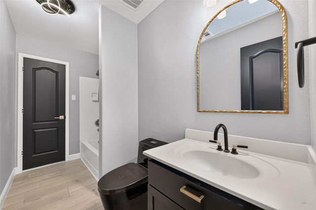 12611 Providence Cove Court, Houston, TX 77086