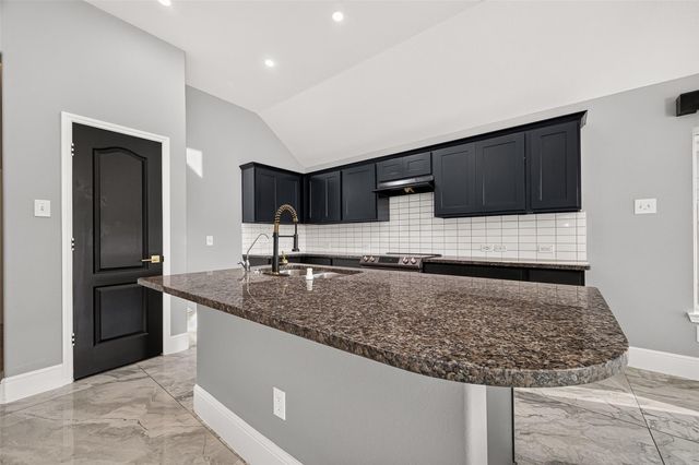 12611 Providence Cove Court, Houston, TX 77086