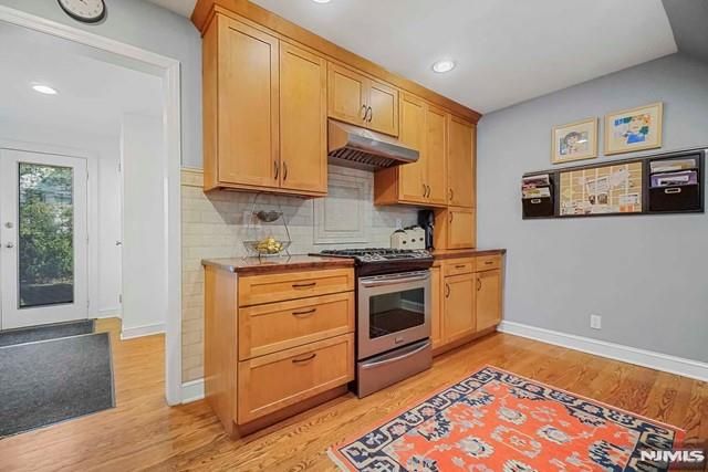 14 Ramsey Terrace, Fair Lawn, NJ 07410