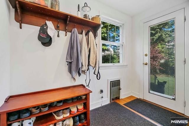 14 Ramsey Terrace, Fair Lawn, NJ 07410