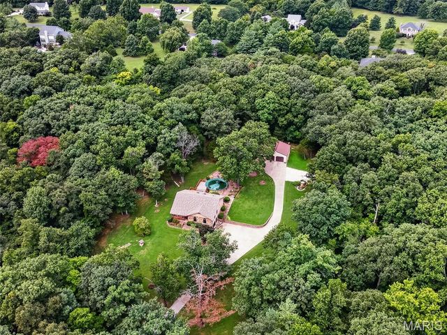 85 Mar Len Drive, Defiance, MO 63341