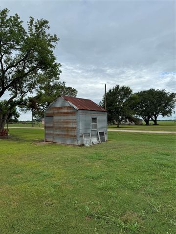 1239 Fm 1160 Road, Louise, TX 77455