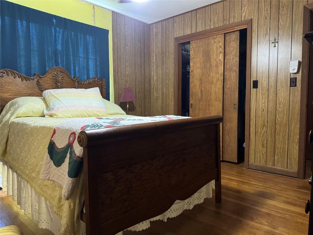 1239 Fm 1160 Road, Louise, TX 77455