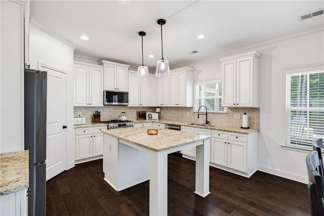 158 Lilyfield Lane, Acworth, GA 30101
