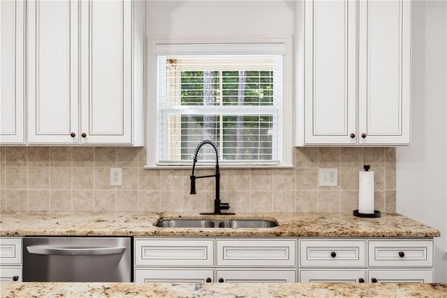 158 Lilyfield Lane, Acworth, GA 30101