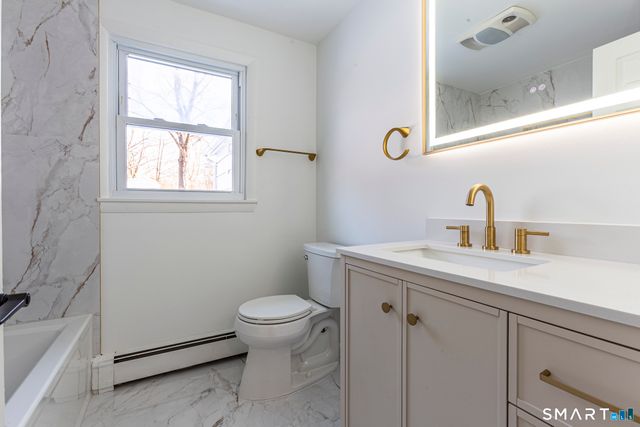 26 Kelly Road, Hamden, CT 06518