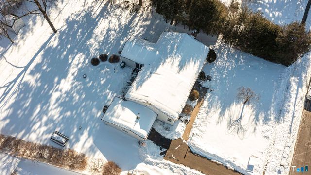 26 Kelly Road, Hamden, CT 06518