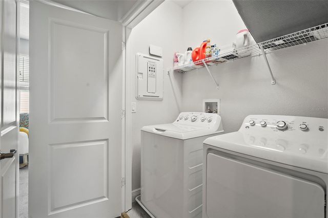2505 BOONE COURT, Sarasota, FL 34237