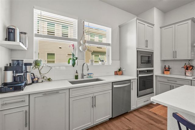 2505 BOONE COURT, Sarasota, FL 34237