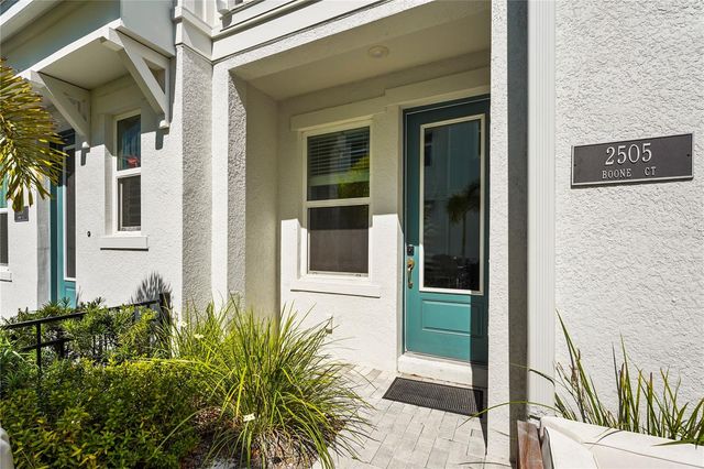 2505 BOONE COURT, Sarasota, FL 34237