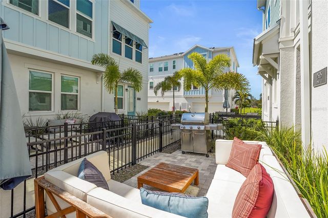 2505 BOONE COURT, Sarasota, FL 34237