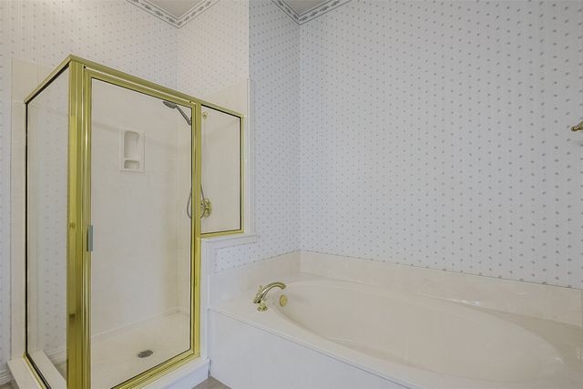 527 Gingerbread Lane, Waxahachie, TX 75165