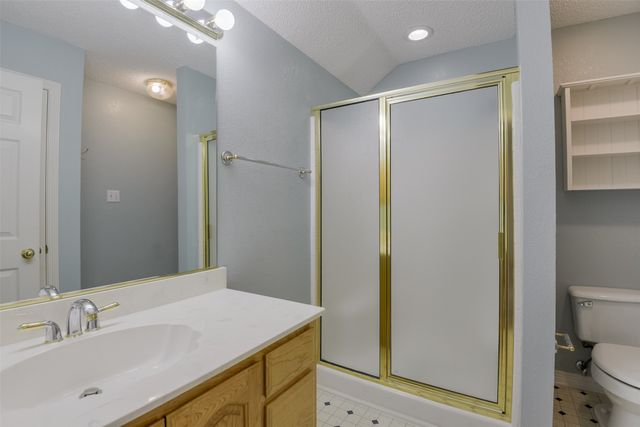 527 Gingerbread Lane, Waxahachie, TX 75165