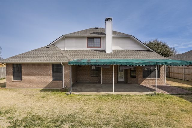527 Gingerbread Lane, Waxahachie, TX 75165