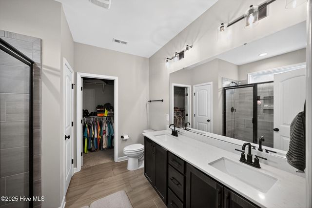 2847 Tucker Hill Drive, Grimesland, NC 27837