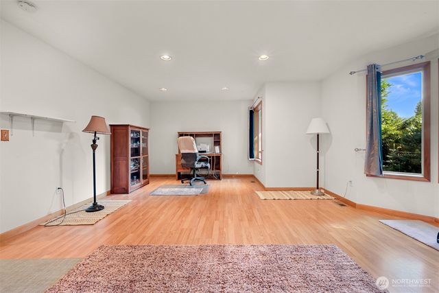 10 Offshore Court, Bellingham, WA 98229