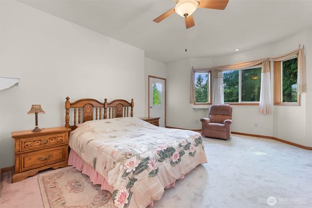 10 Offshore Court, Bellingham, WA 98229