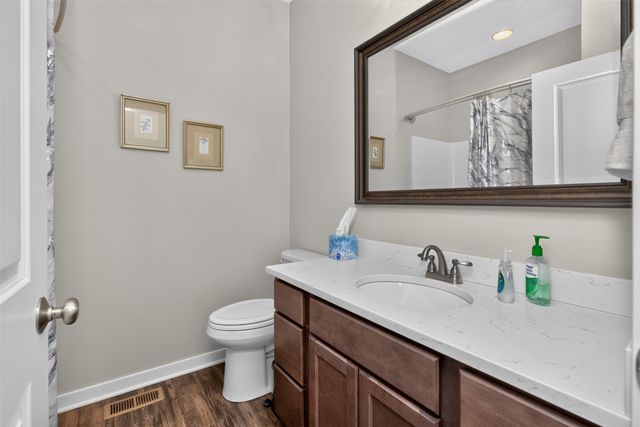 1906 Duff Avenue, Ames, IA 50010