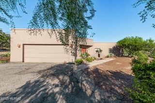 6360 N Craycroft Road, Tucson, AZ 85750