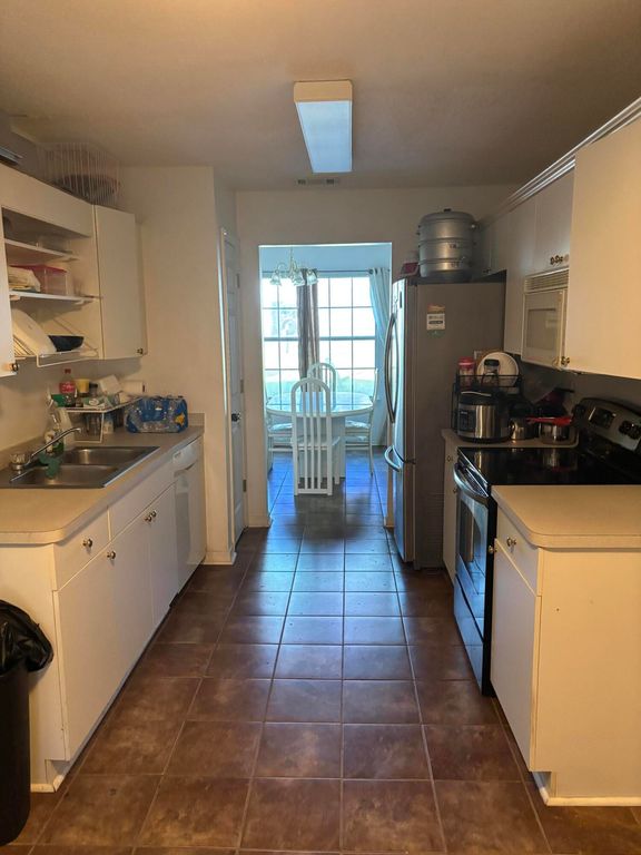 109 Louise Drive, Crestview, FL 32536