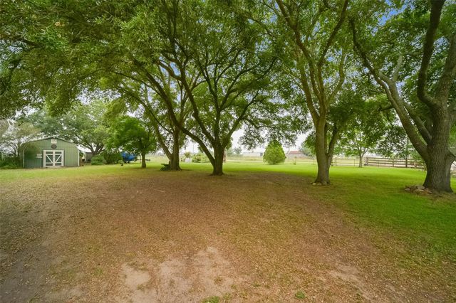 13710 Mueck Road, Needville, TX 77461