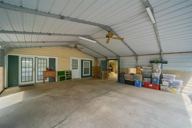 13710 Mueck Road, Needville, TX 77461
