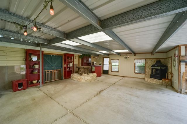 13710 Mueck Road, Needville, TX 77461