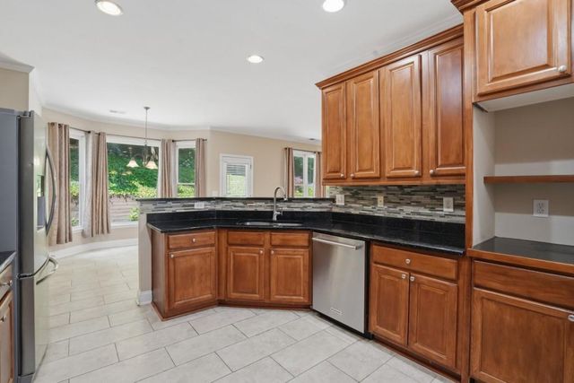 2403 Montclair Park Lane, Marietta, GA 30068