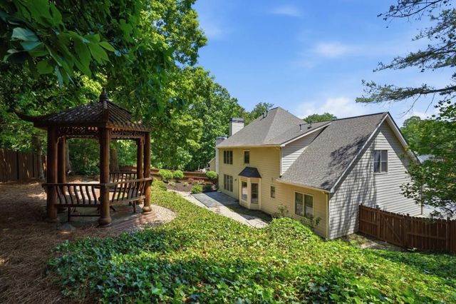 2403 Montclair Park Lane, Marietta, GA 30068