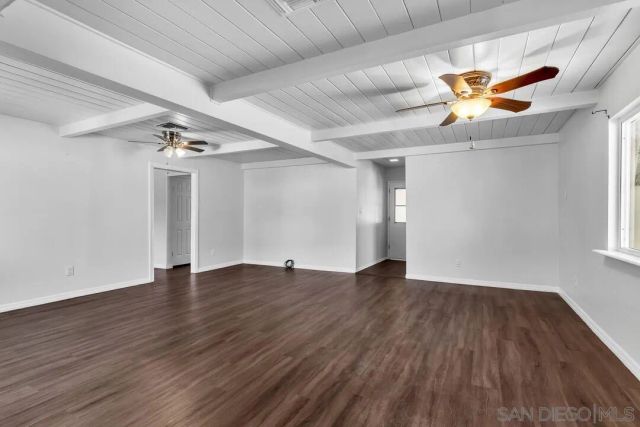 6260 Severin Dr., La Mesa, CA 91942