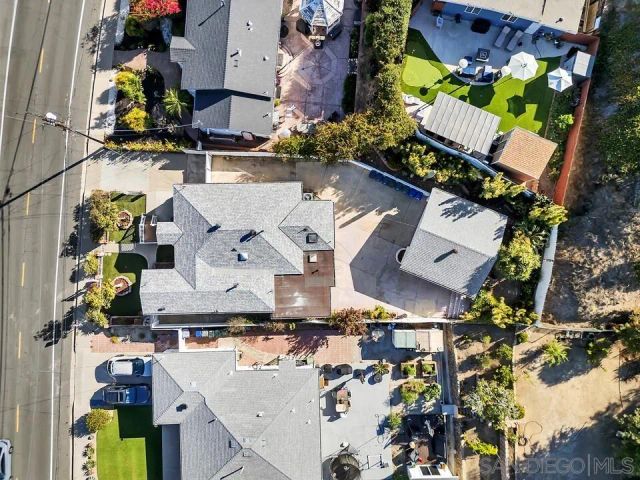 6260 Severin Dr., La Mesa, CA 91942