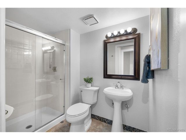 17593 E Wesley Pl, Aurora, CO 80013