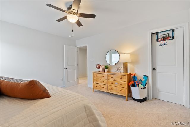 3636 Knighton Cir, Midlothian, VA 23112