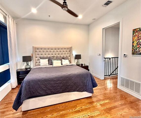 1154 E Euclid Ave, San Antonio, TX 78212