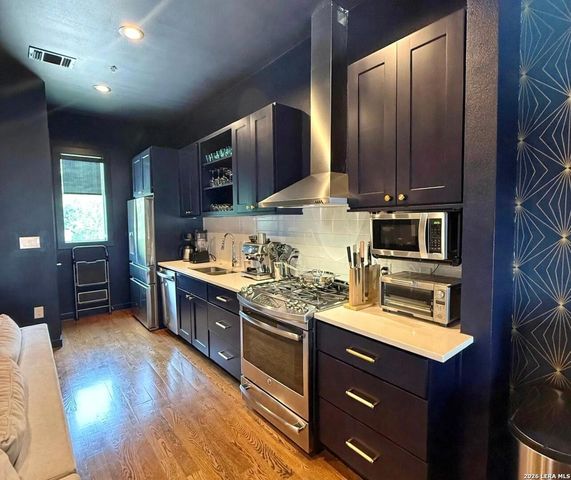 1154 E Euclid Ave, San Antonio, TX 78212