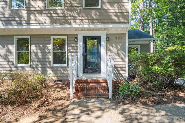 4904 Fortunes Ridge Drive, Durham, NC 27713