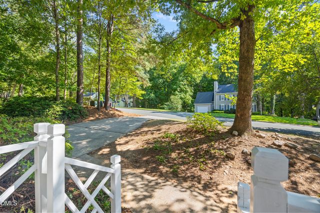 4904 Fortunes Ridge Drive, Durham, NC 27713