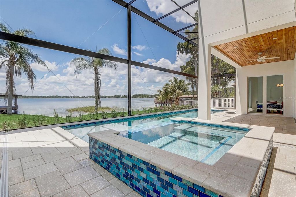 Image 3 of property listing at 9940 LONE TREE LANE, Orlando, FL 32836