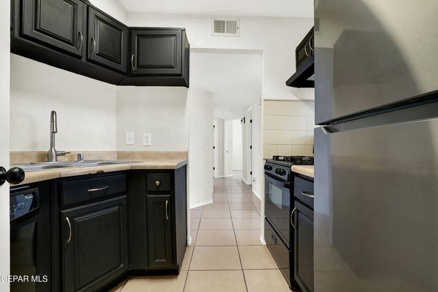 7212 WESTOVER Drive, El Paso, TX 79912