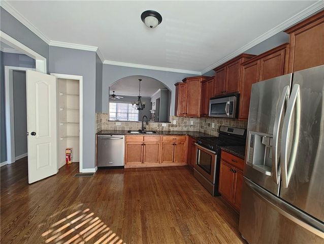 1959 Appaloosa Mill Circle, Buford, GA 30519