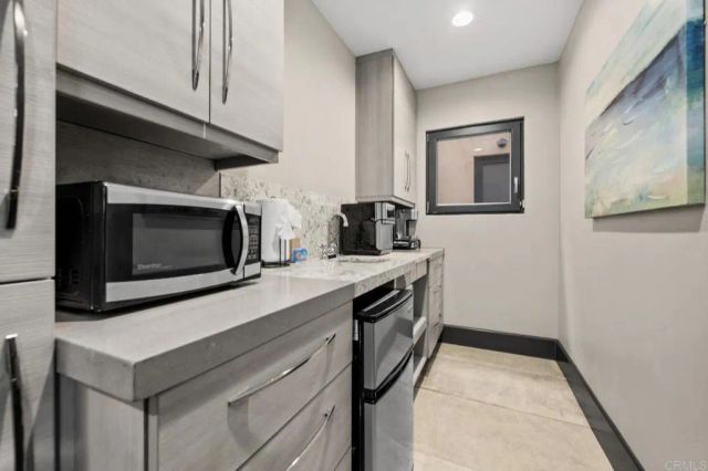 907 S Tremont Street, Oceanside, CA 92054