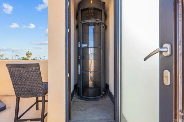 907 S Tremont Street, Oceanside, CA 92054