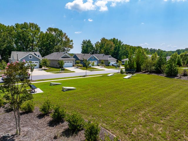 28 N Brookhollow Way, Clayton, NC 27520