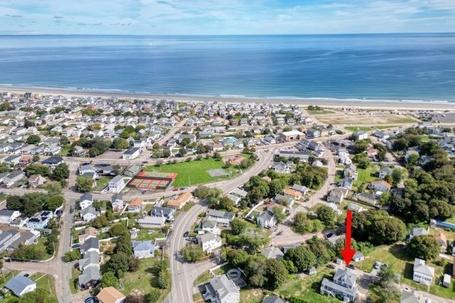 15 2nd St, Hull, MA 02045